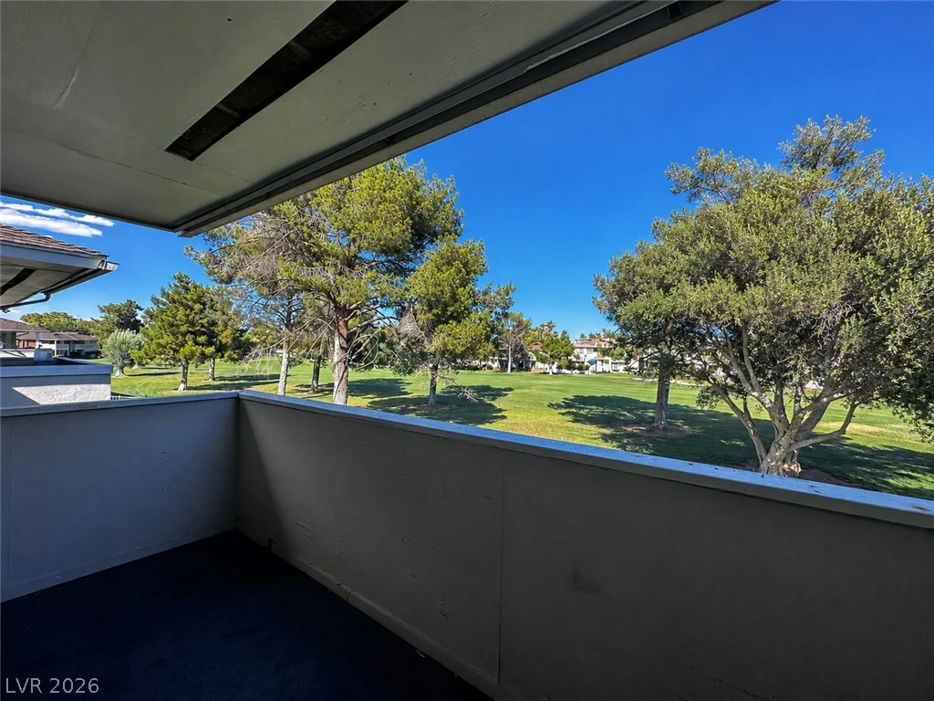 2838 Loveland, Las Vegas, NV 89109