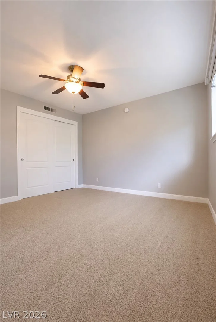 2838 Loveland, Las Vegas, NV 89109