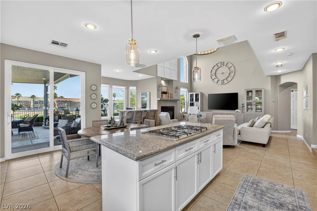 2428 Tour Edition, Henderson, NV 89074