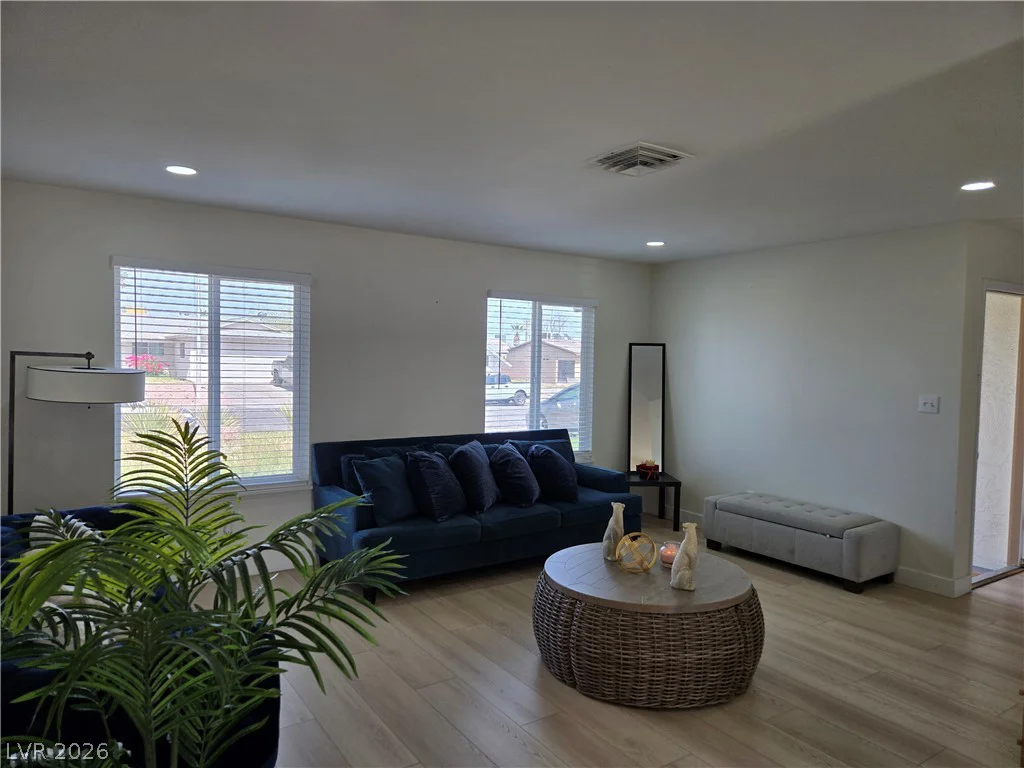 4313 San Angelo, Las Vegas, NV 89102