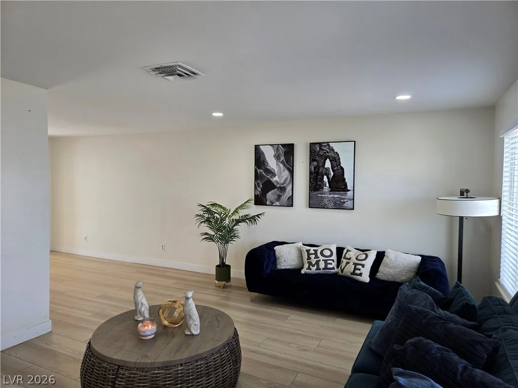 4313 San Angelo, Las Vegas, NV 89102