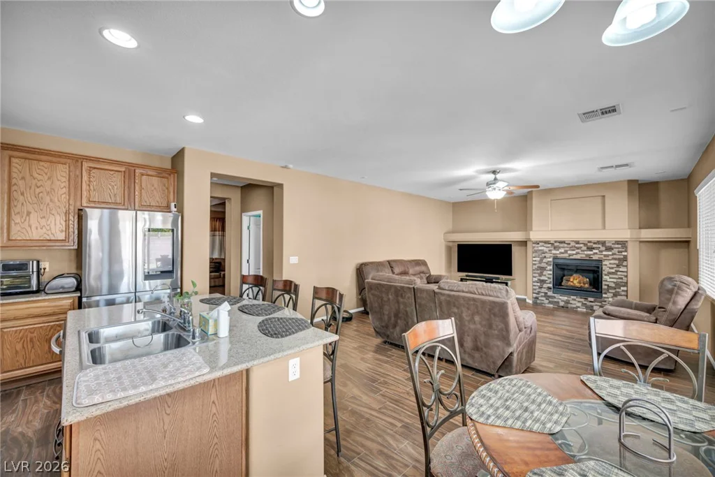 1104 Hammer, North Las Vegas, NV 89081