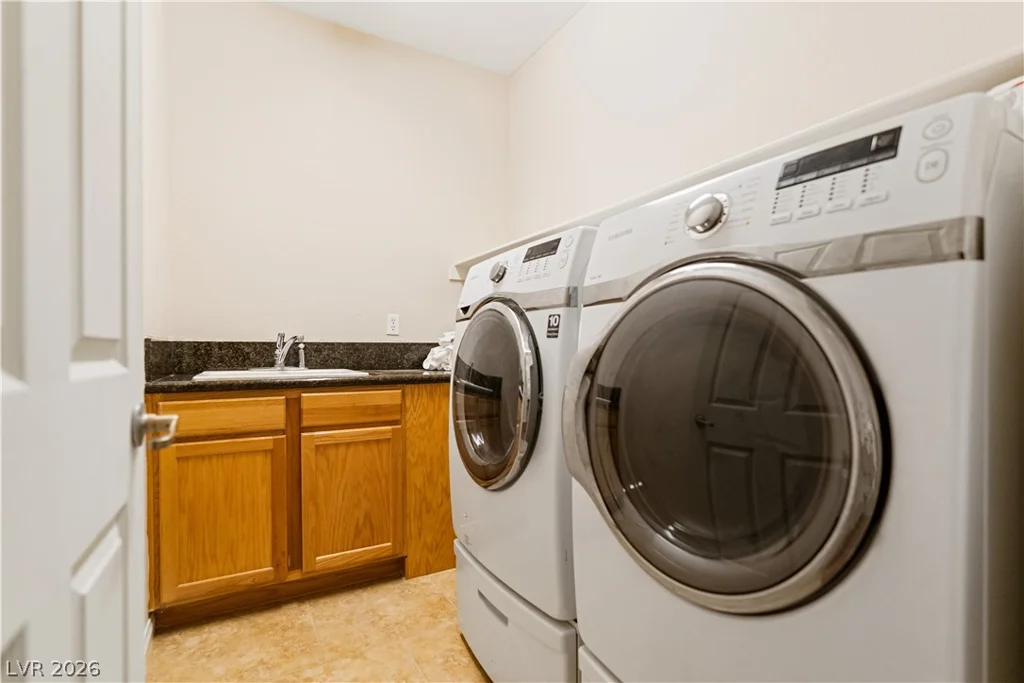 6417 Giant Oak, North Las Vegas, NV 89084