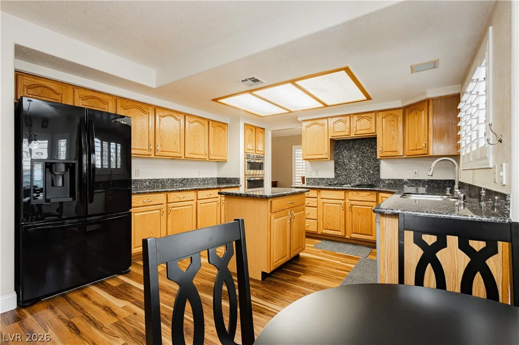 2212 Sapphire Valley, Las Vegas, NV 89128