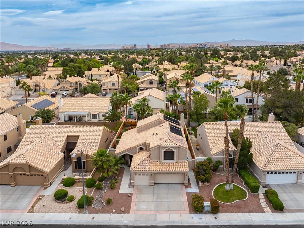 2212 Sapphire Valley, Las Vegas, NV 89128