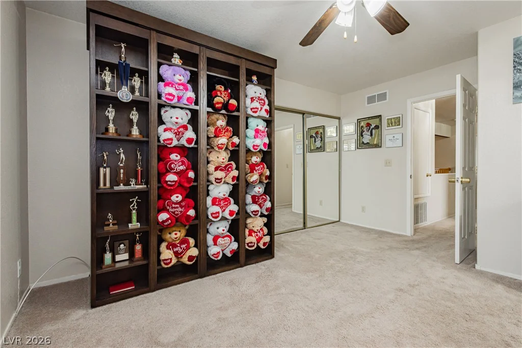 2212 Sapphire Valley, Las Vegas, NV 89128
