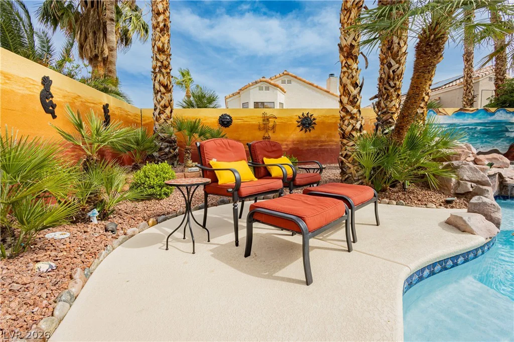 2212 Sapphire Valley, Las Vegas, NV 89128