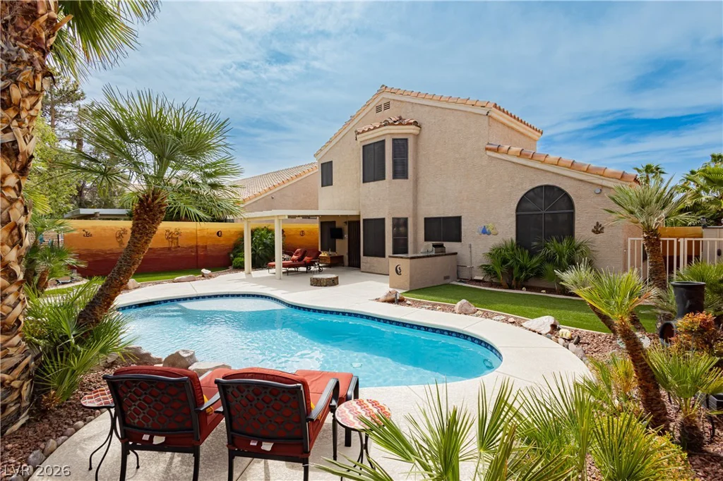 2212 Sapphire Valley, Las Vegas, NV 89128