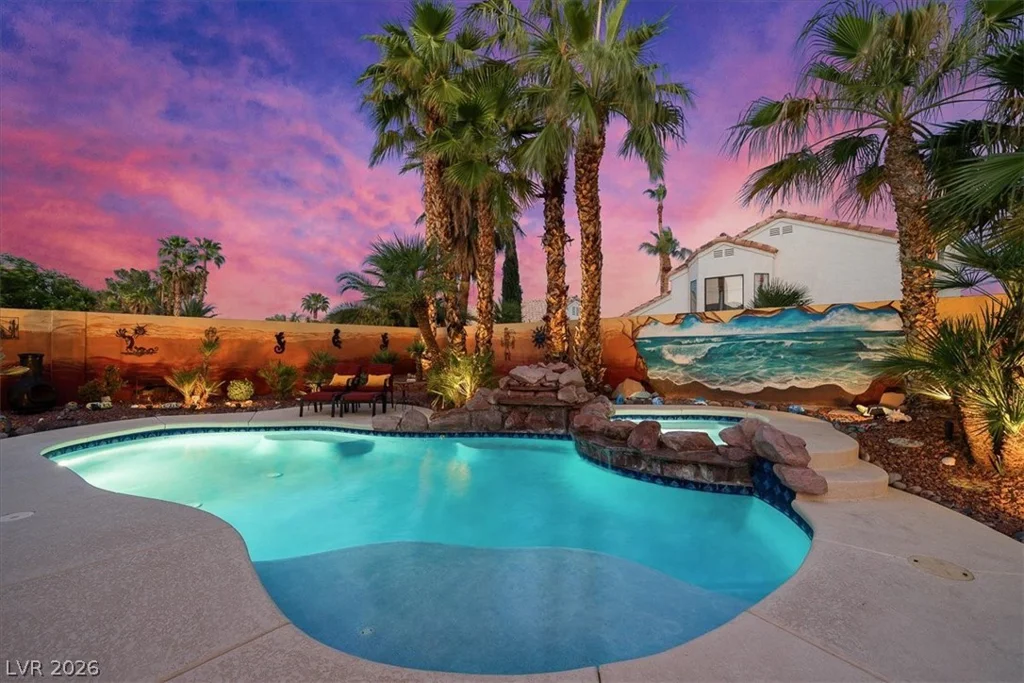 2212 Sapphire Valley, Las Vegas, NV 89128