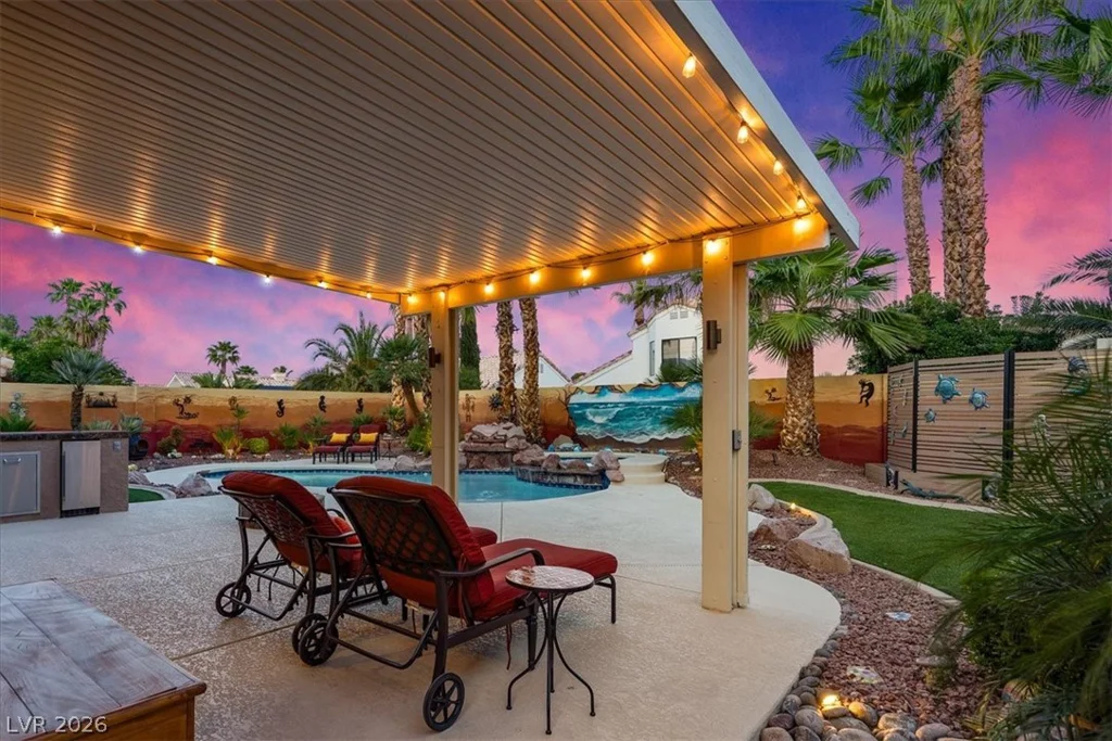 2212 Sapphire Valley, Las Vegas, NV 89128