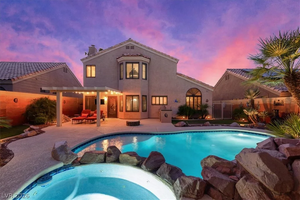 2212 Sapphire Valley, Las Vegas, NV 89128