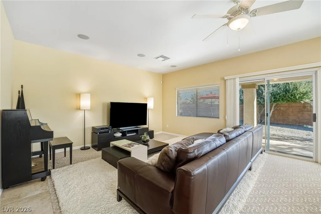 5661 Fiore, Pahrump, NV 89061