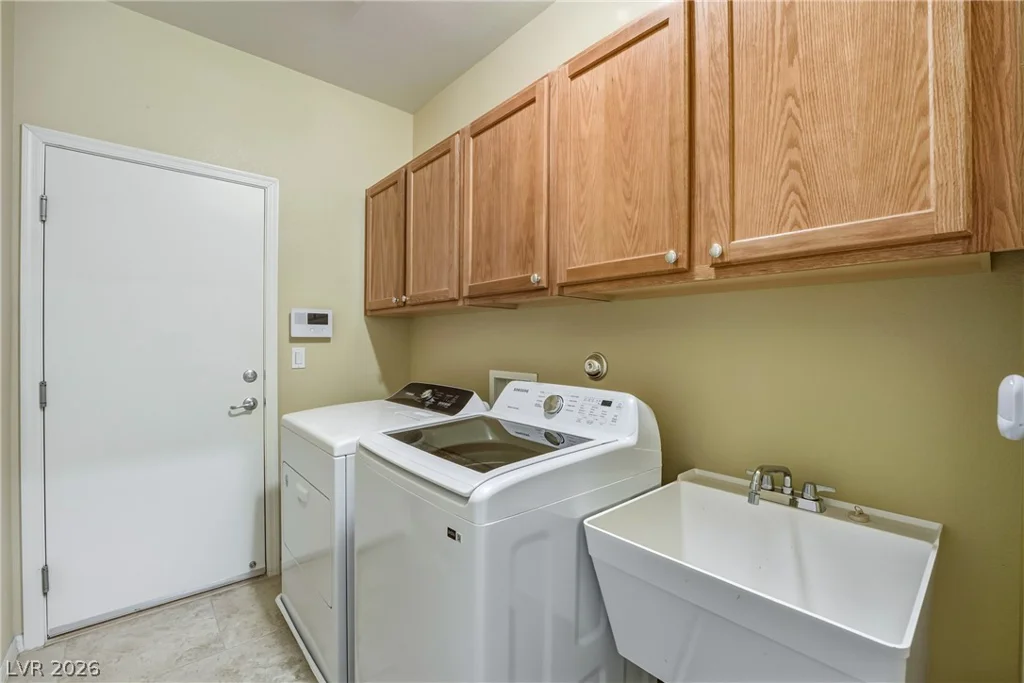 5661 Fiore, Pahrump, NV 89061