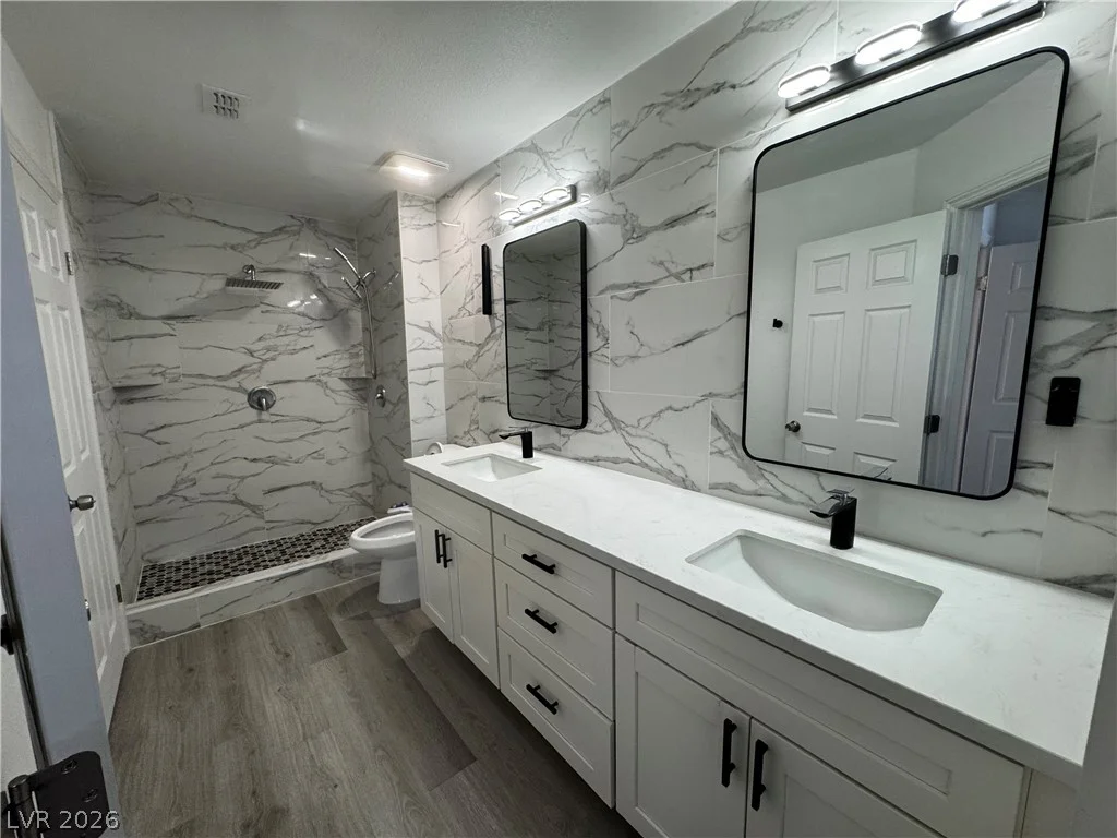6750 Del Rey, Las Vegas, NV 89146