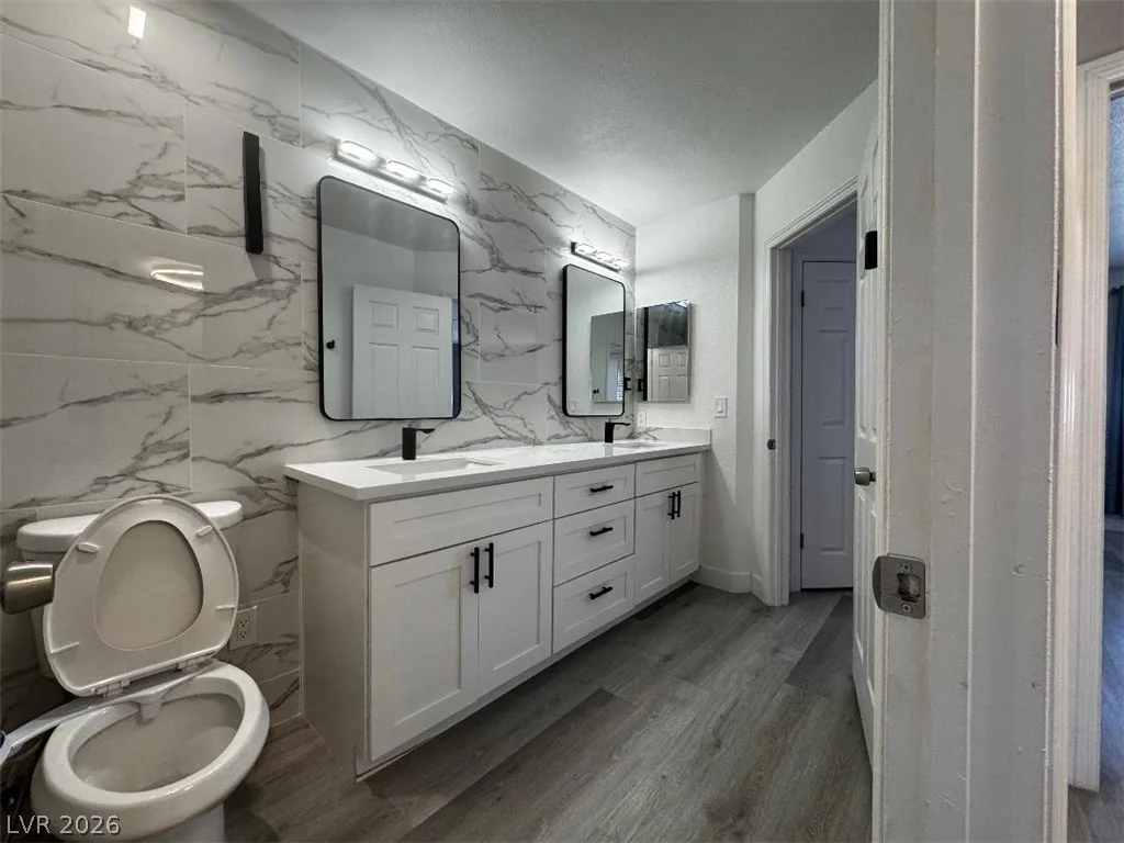 6750 Del Rey, Las Vegas, NV 89146