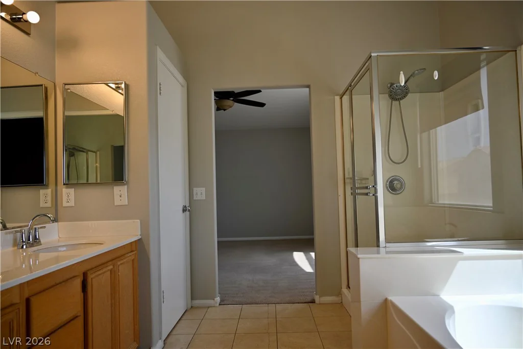 8829 Kingswood, Las Vegas, NV 89147