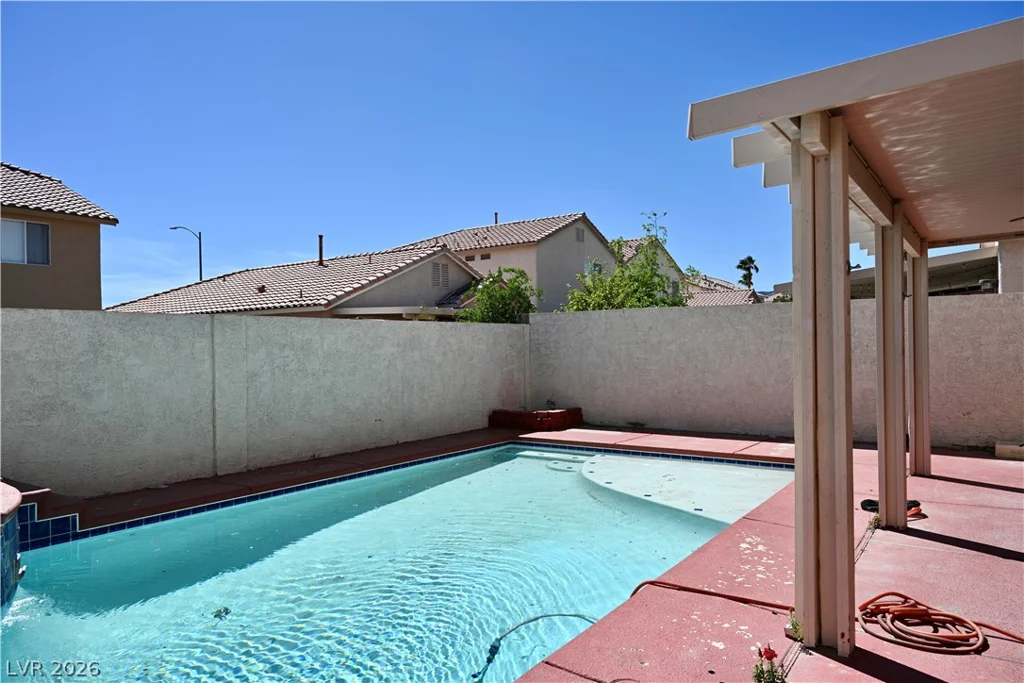 8829 Kingswood, Las Vegas, NV 89147
