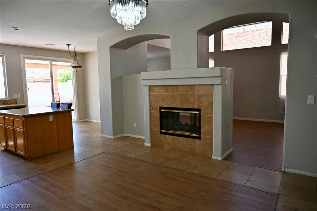 8829 Kingswood, Las Vegas, NV 89147