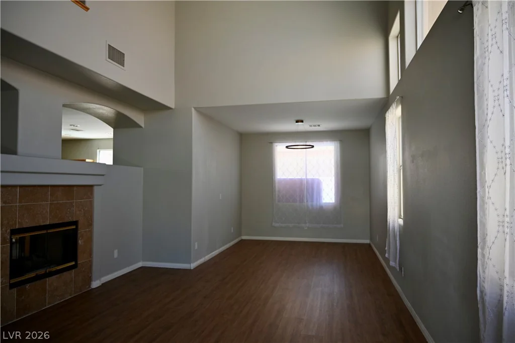 8829 Kingswood, Las Vegas, NV 89147