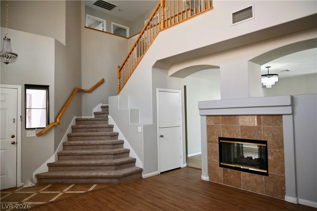 8829 Kingswood, Las Vegas, NV 89147