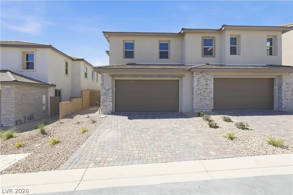 12135 Red Iris, Las Vegas, NV 89138