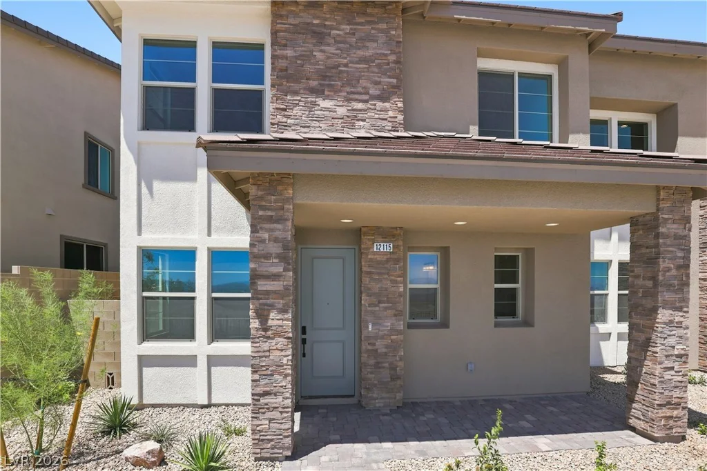12115 Red Iris Ave, Las Vegas, NV 89138