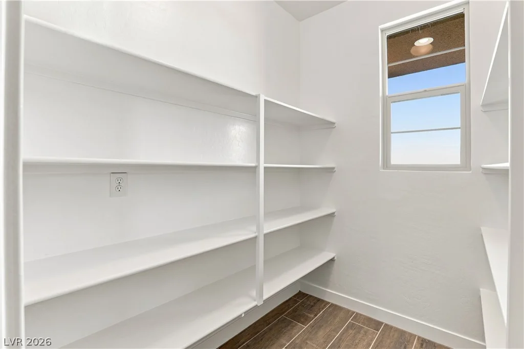 12115 Red Iris Ave, Las Vegas, NV 89138