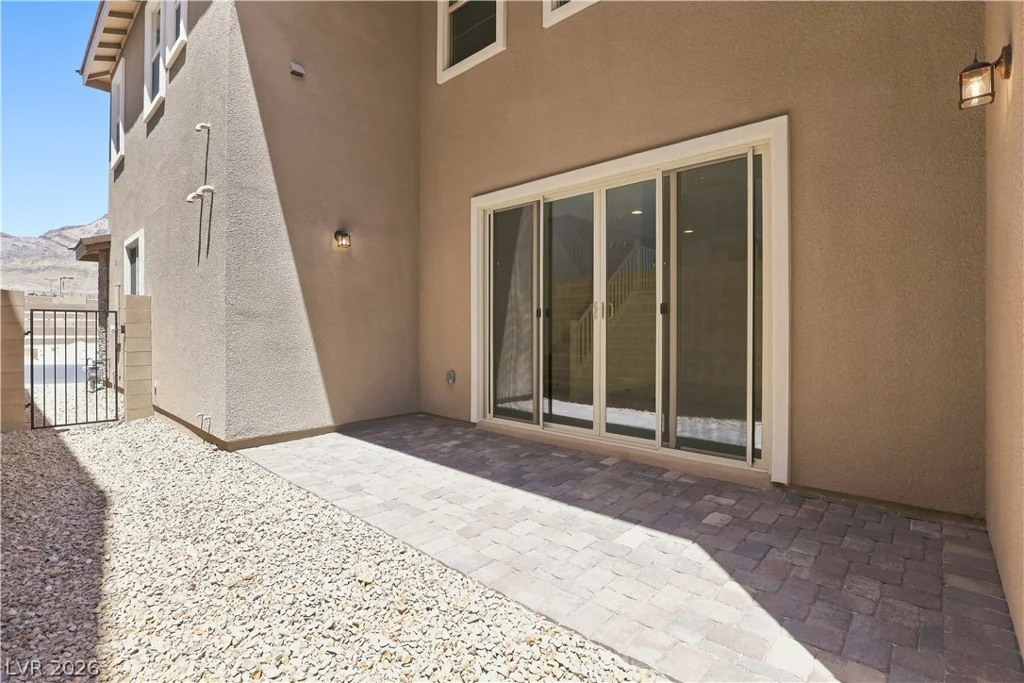 12115 Red Iris Ave, Las Vegas, NV 89138