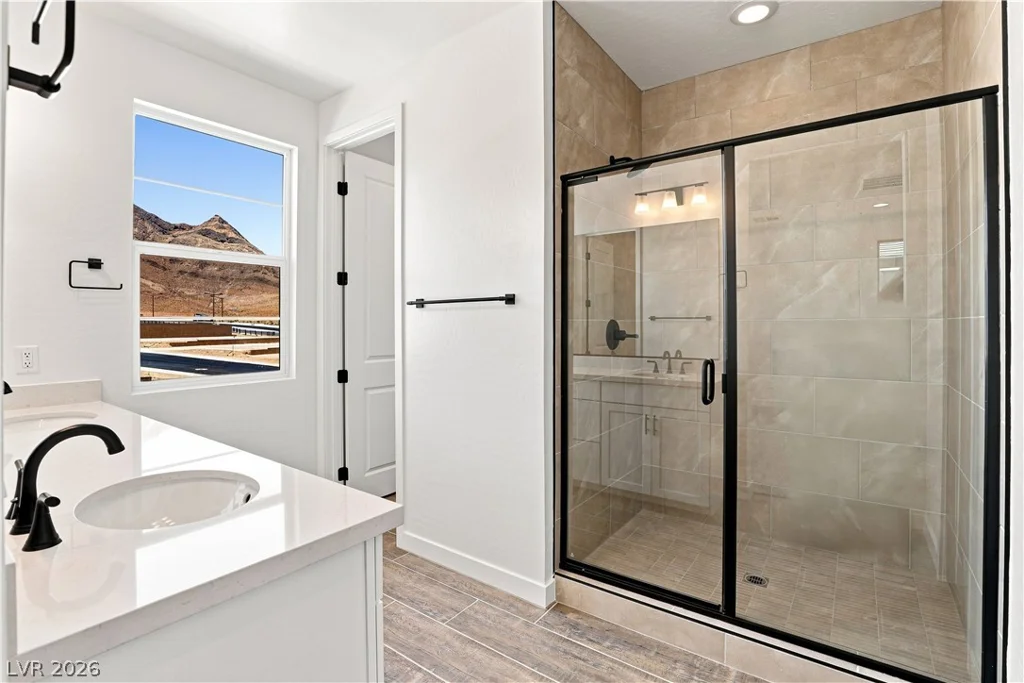 12115 Red Iris Ave, Las Vegas, NV 89138