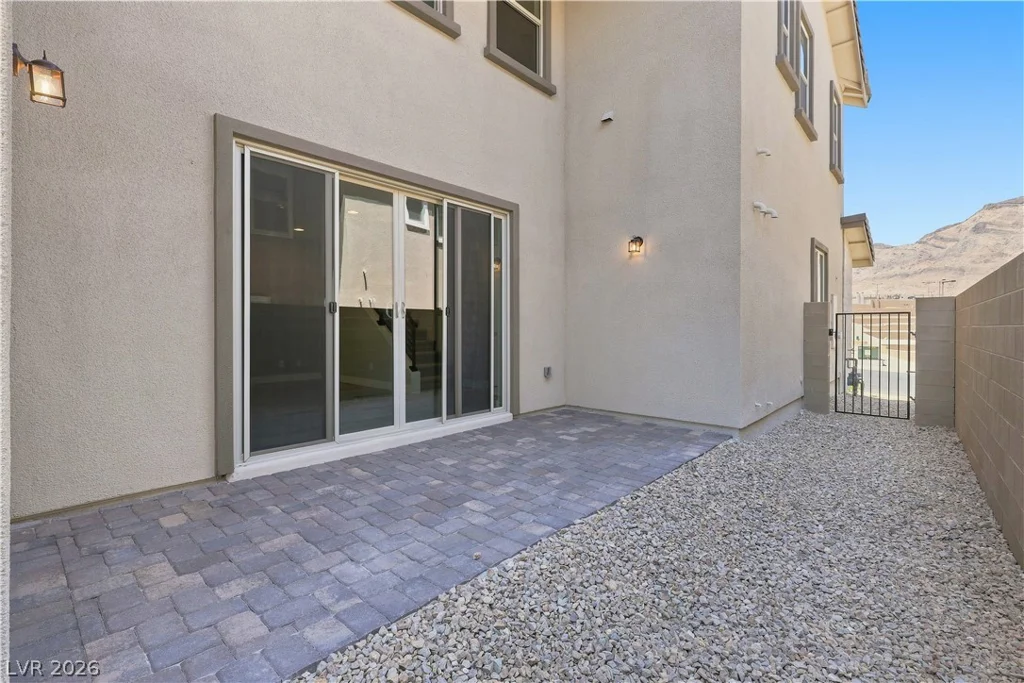12119 Red Iris Ave, Las Vegas, NV 89138