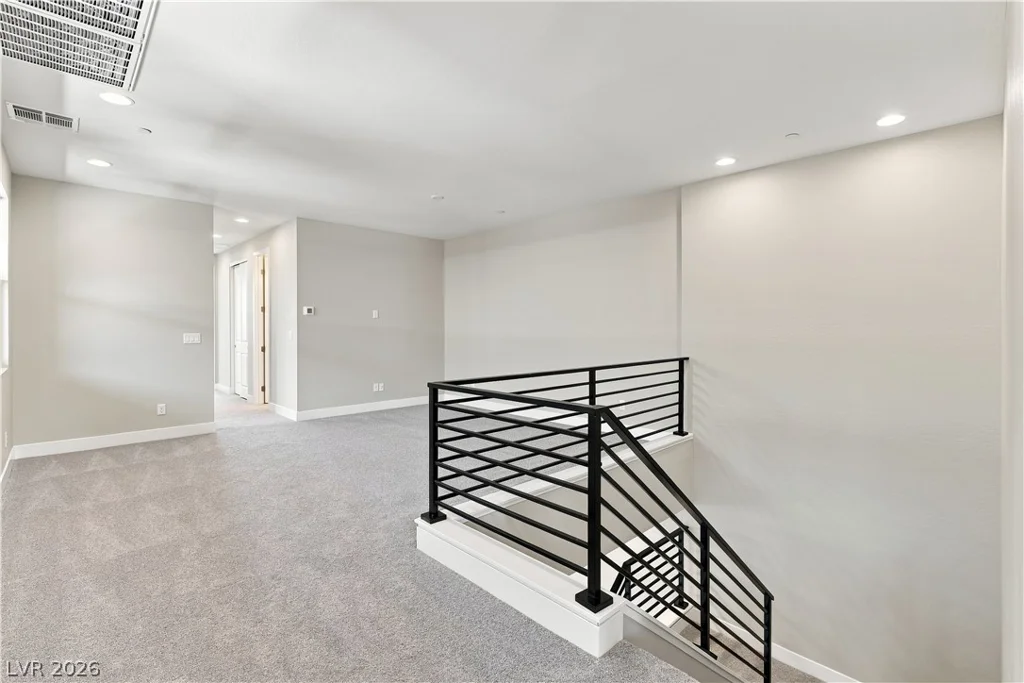 12119 Red Iris Ave, Las Vegas, NV 89138