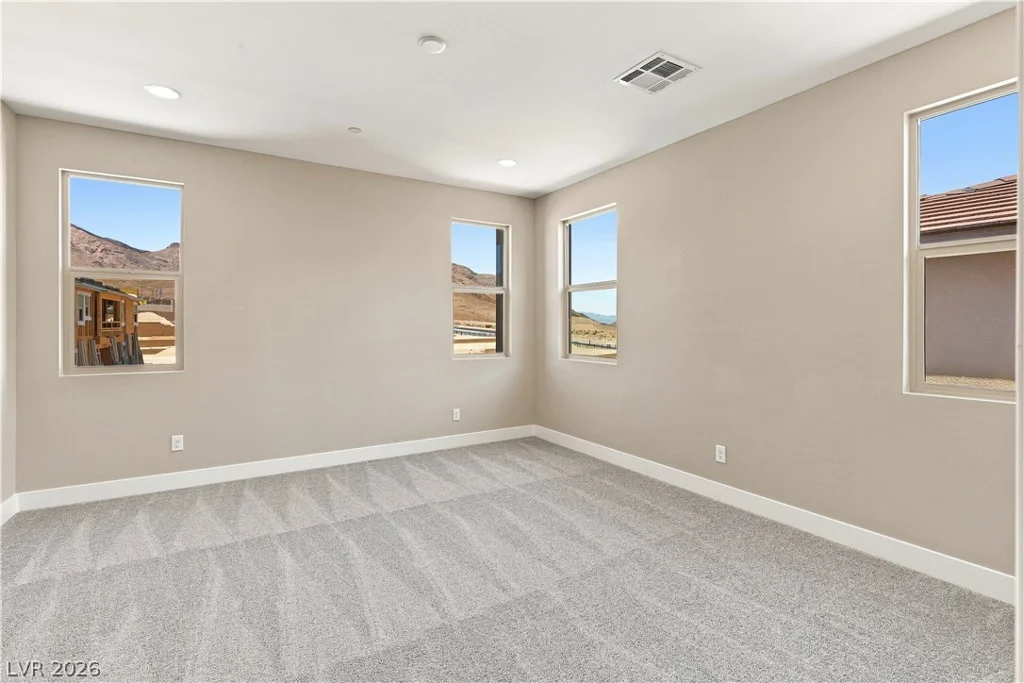 12119 Red Iris Ave, Las Vegas, NV 89138