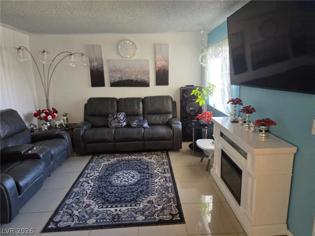 2721 Eldora, Las Vegas, NV 89146