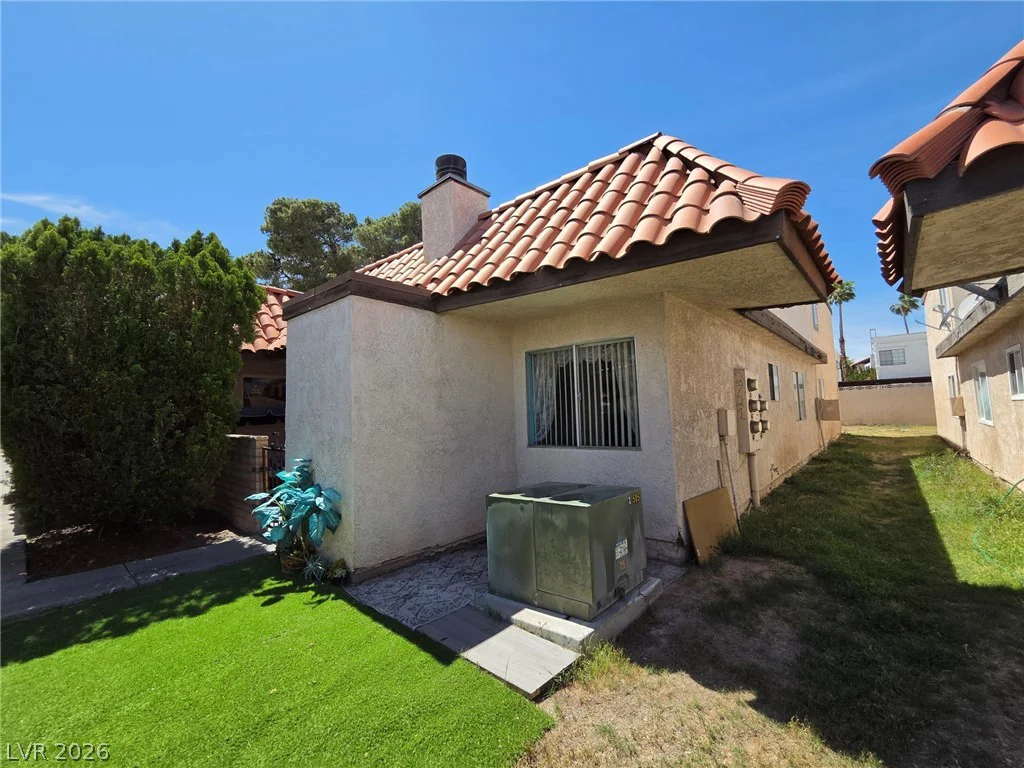 2721 Eldora, Las Vegas, NV 89146