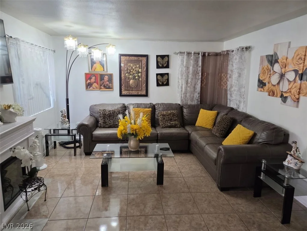 2721 Eldora, Las Vegas, NV 89146