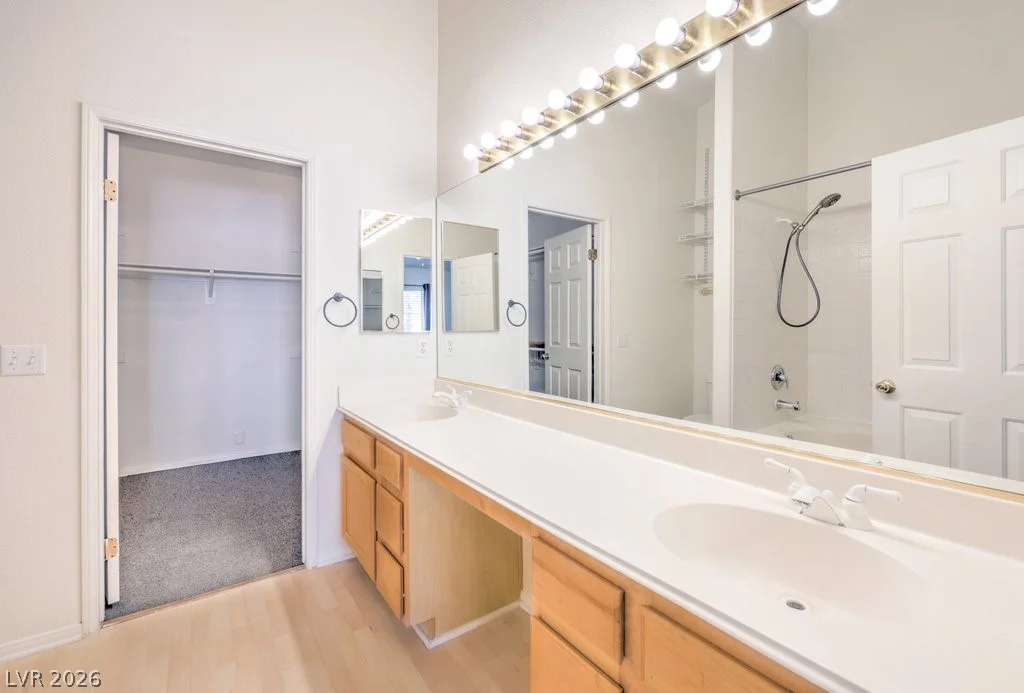 1513 Couples, Las Vegas, NV 89128