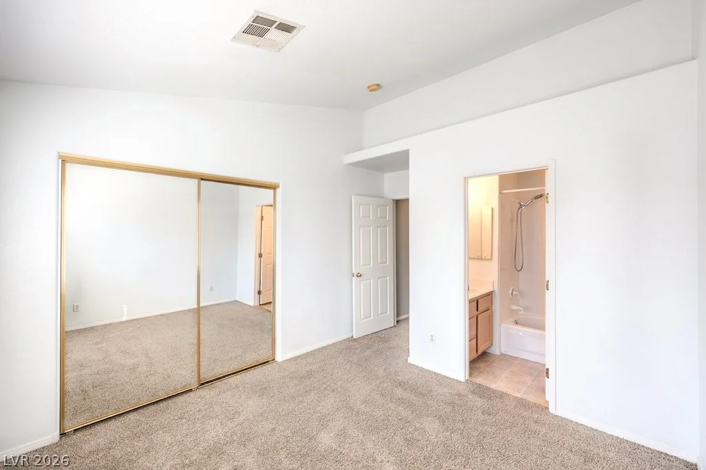 1513 Couples, Las Vegas, NV 89128