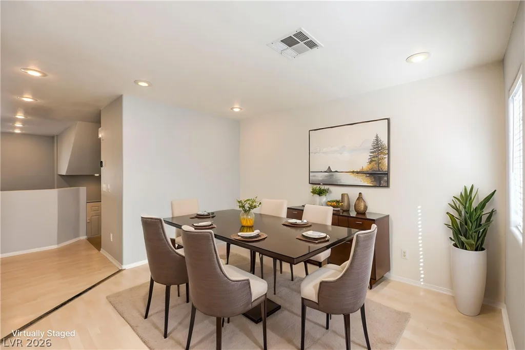 1513 Couples, Las Vegas, NV 89128