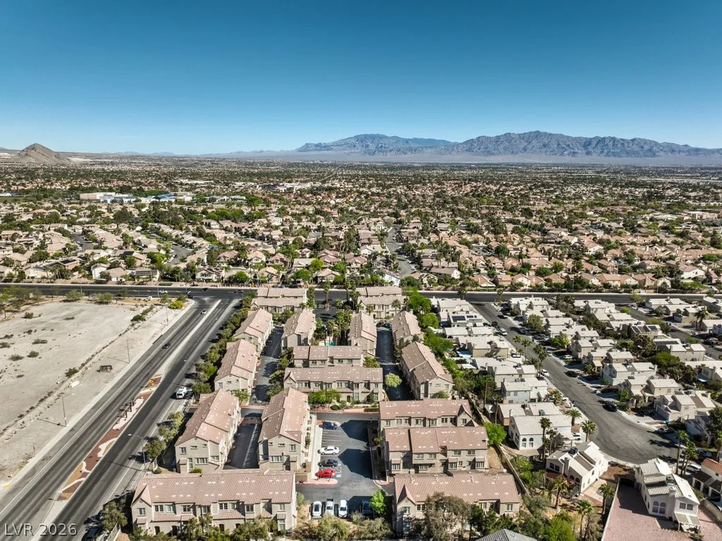 1513 Couples, Las Vegas, NV 89128