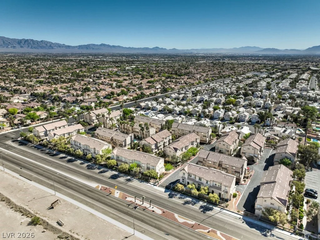 1513 Couples, Las Vegas, NV 89128