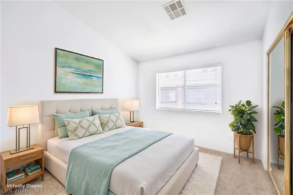 1513 Couples, Las Vegas, NV 89128