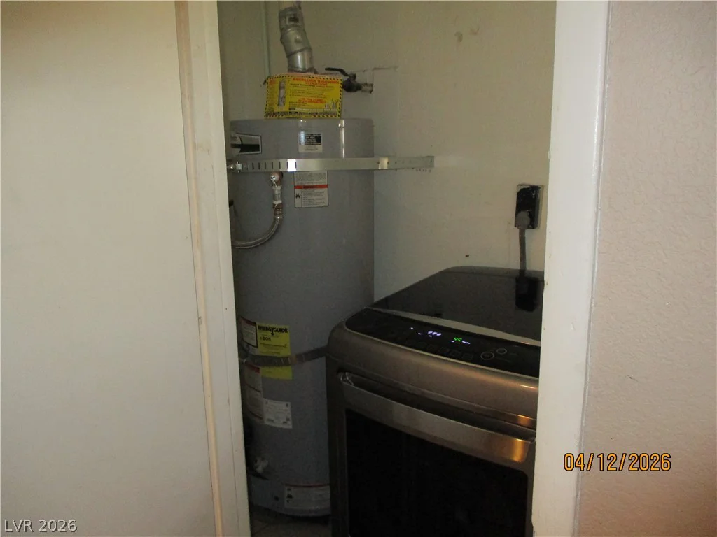 2200 Evans, North Las Vegas, NV 89030