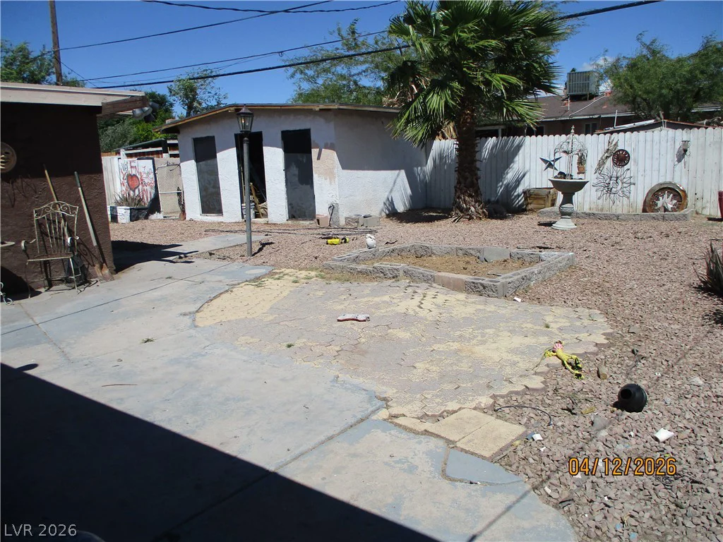 2200 Evans, North Las Vegas, NV 89030