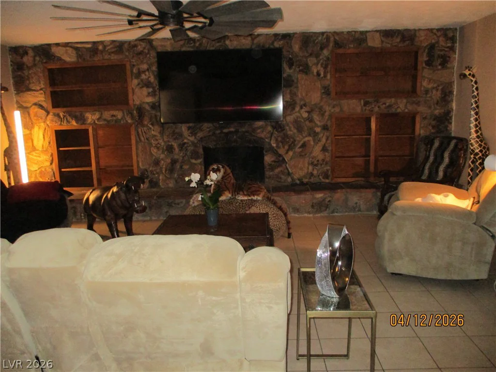 2200 Evans, North Las Vegas, NV 89030
