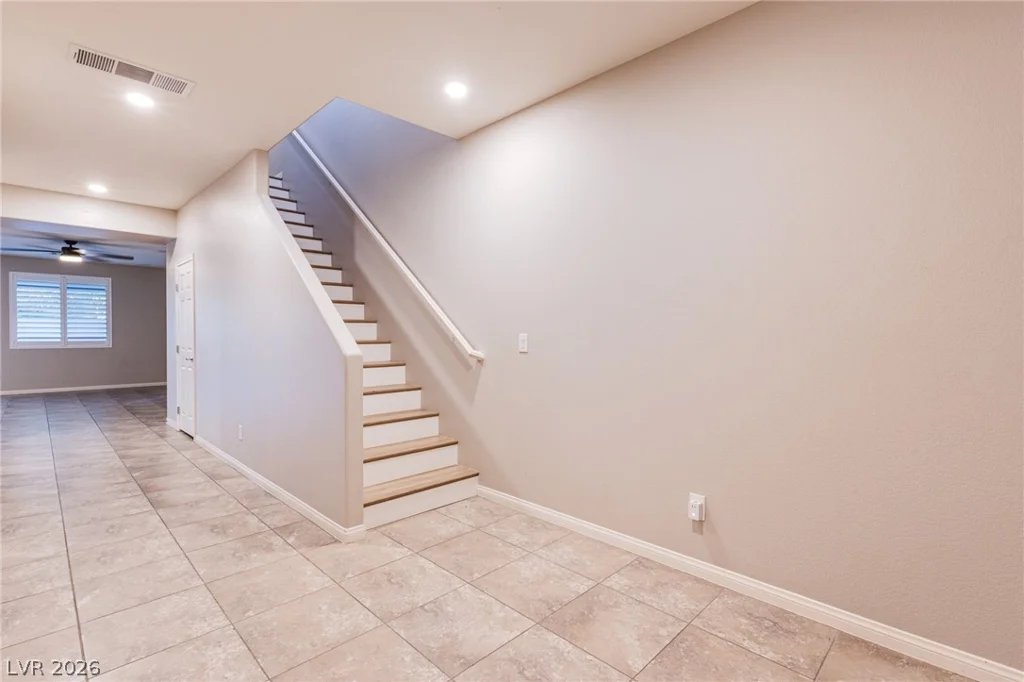 4507 Creekside Cavern, North Las Vegas, NV 89084