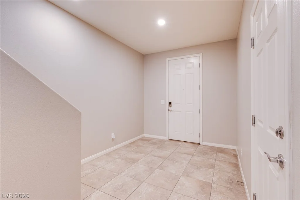 4507 Creekside Cavern, North Las Vegas, NV 89084
