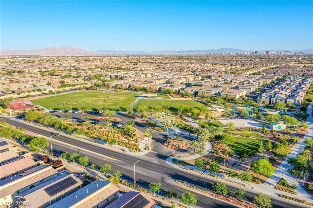 4507 Creekside Cavern, North Las Vegas, NV 89084