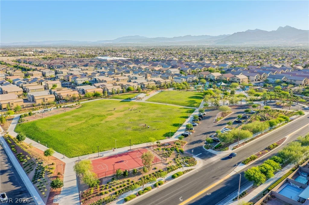 4507 Creekside Cavern, North Las Vegas, NV 89084