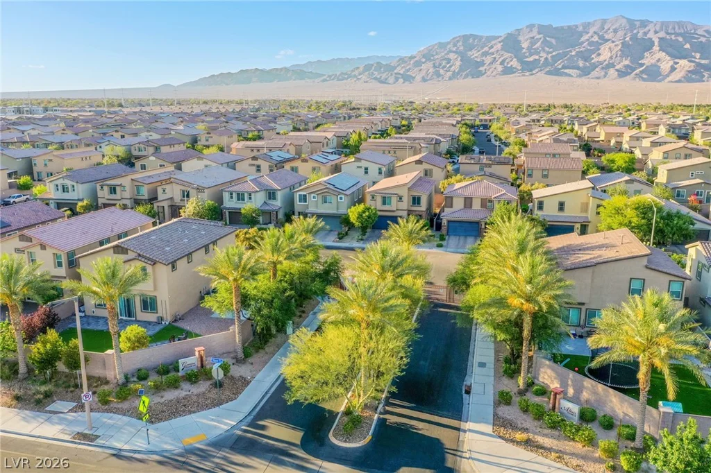 4507 Creekside Cavern, North Las Vegas, NV 89084