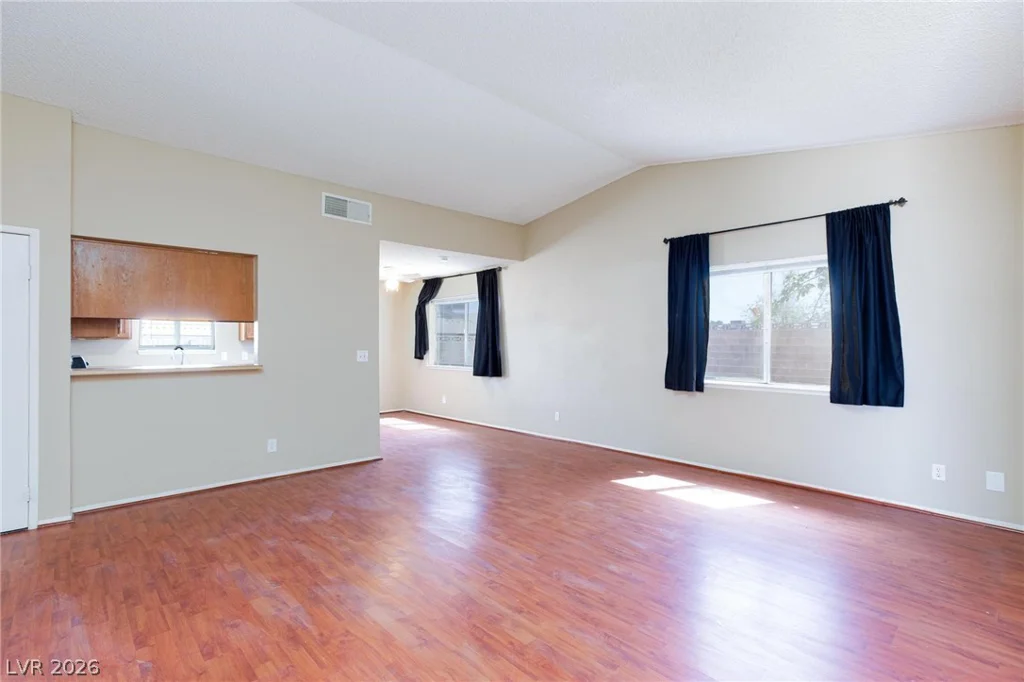 6509 Ouida, Las Vegas, NV 89108